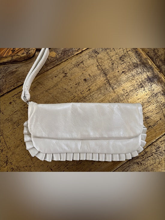 JJ Winters Handbags - JJ Winters White Ruffle-Trim Wristlet Clutch